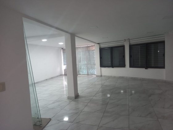 619 Avenida de las Granjas, Ciudad de México, ,Centro Comercial,En Renta,Avenida de las Granjas,1115