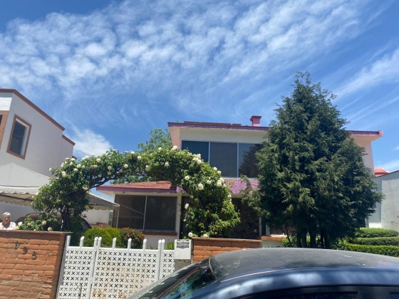 198 Av Chapulines, Querétaro, 4 Habitaciones Habitaciones, ,4 BathroomsBathrooms,Casa,En Venta,Av Chapulines,1139
